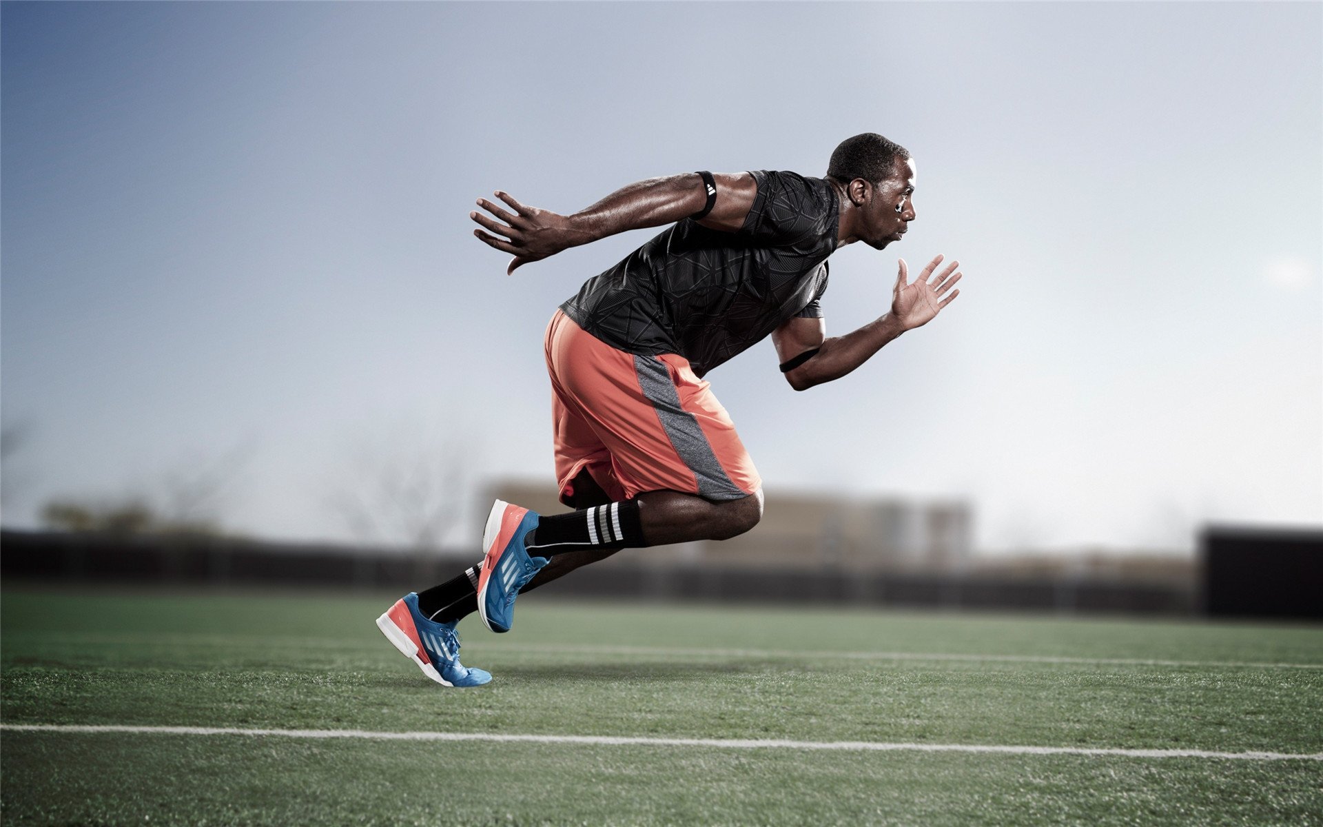 中国青少年的篮球梦想展现——走进乡村的篮球赛火热进行，乡村篮球队